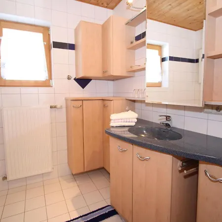 Charming Chalet In Hohentauern Near Ski Lift